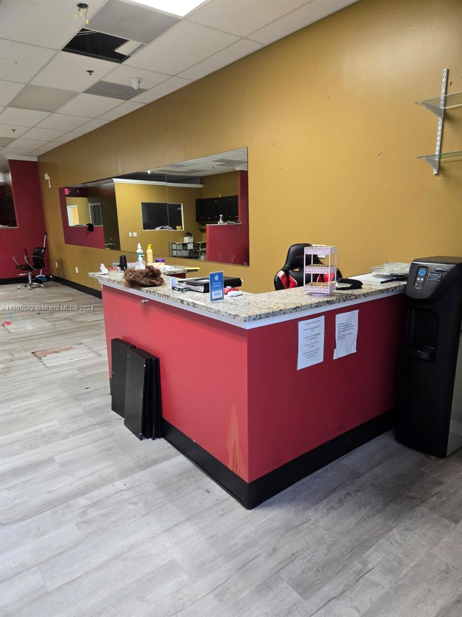 Spectacular retail space